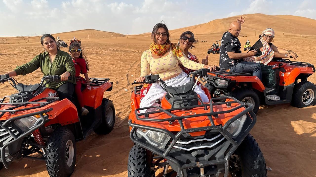 We travelled to Dubai for Ma Papa’s 25th Anniversary 