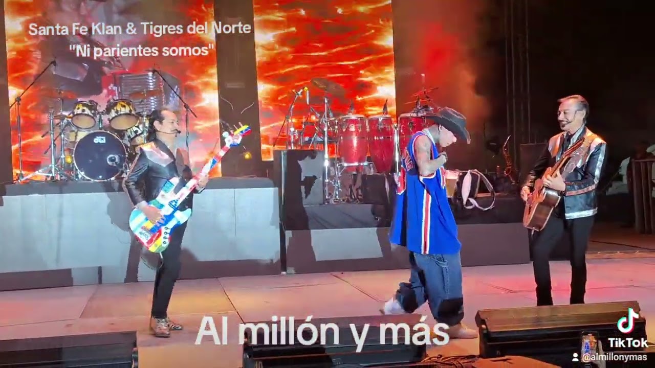 Santa Fe Klan & Tigres del Norte: "Ni parientes somos"