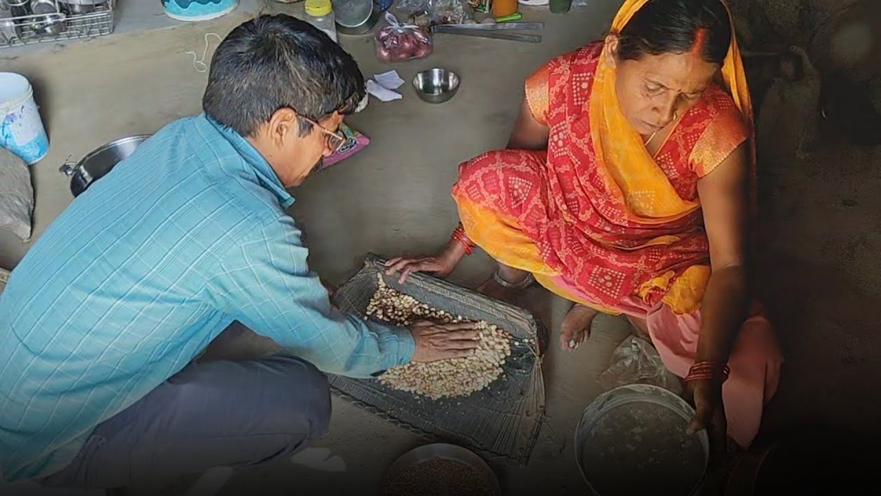 Mummy papa banaye holi par मिठाई 🥰 / 