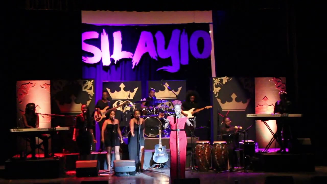 'Usiniseme'   Silayio and The Queens Of Nubia
