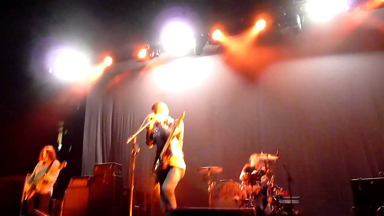 Arctic Monkeys live @ Oracle Arena, Oakland - May 4, 2012