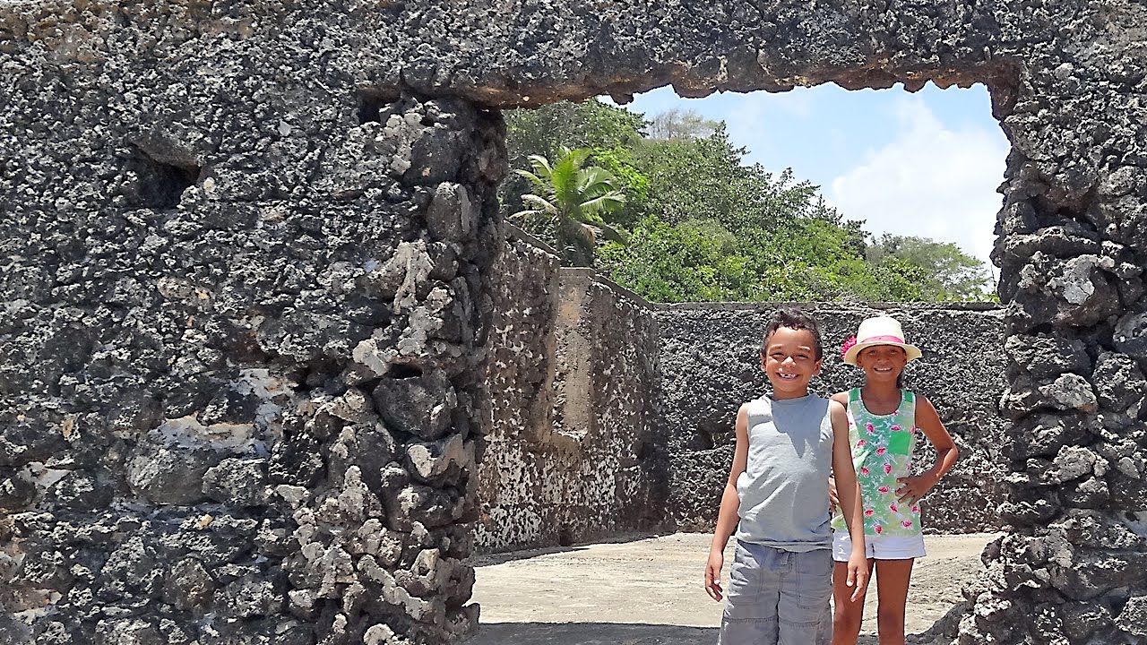 Playa Puerto Hermina / Quebradilla