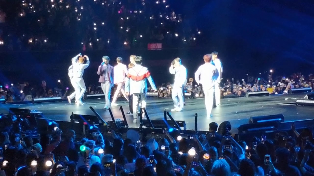 [FANCAM] SEVENTEEN Ode to You in LA ∼ Just Do It (SVT version)