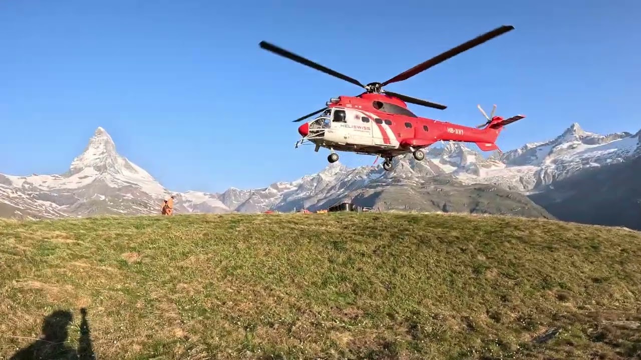 Impressionen Sessellift Demontage in Zermatt, HB-XVY, AS332C1