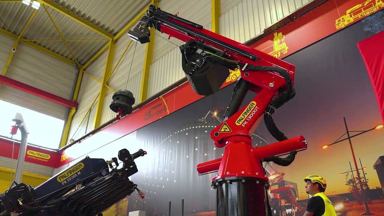 PALFINGER Service - MAINTENANCE_OF_THE_PK 13000T