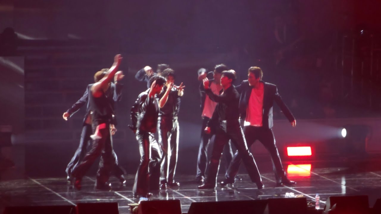 [2PM 우영](FAN CAM) 2PM full version.(AGAIN&AGAIN+HANDS UP+HEART BEAT+TAlK)/STILL JYP in SEOUL(241227)