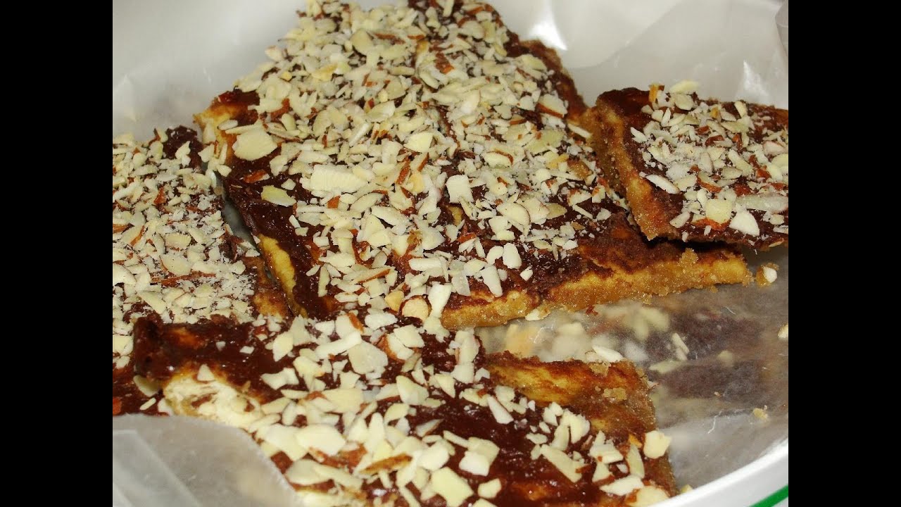 Easy Almond Roca Chocolate Covered Saltine Crackers