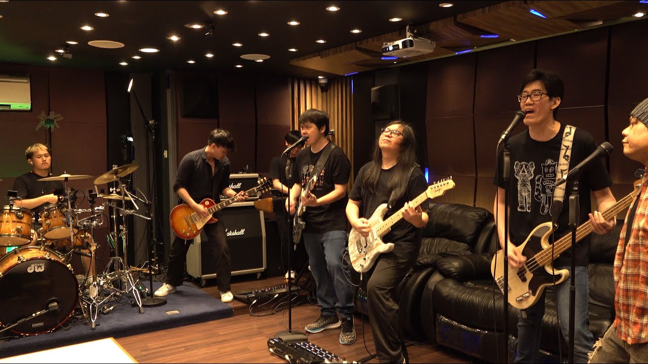 Green Day - American Idiot (Live Band Cover)