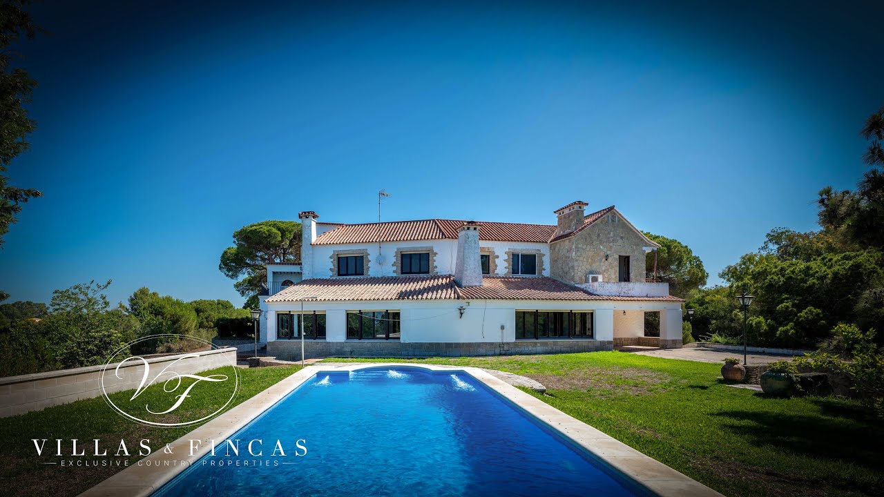 Luxury beach and country villa in El Puerto Santa Maria, Andalusia, Southern Spain