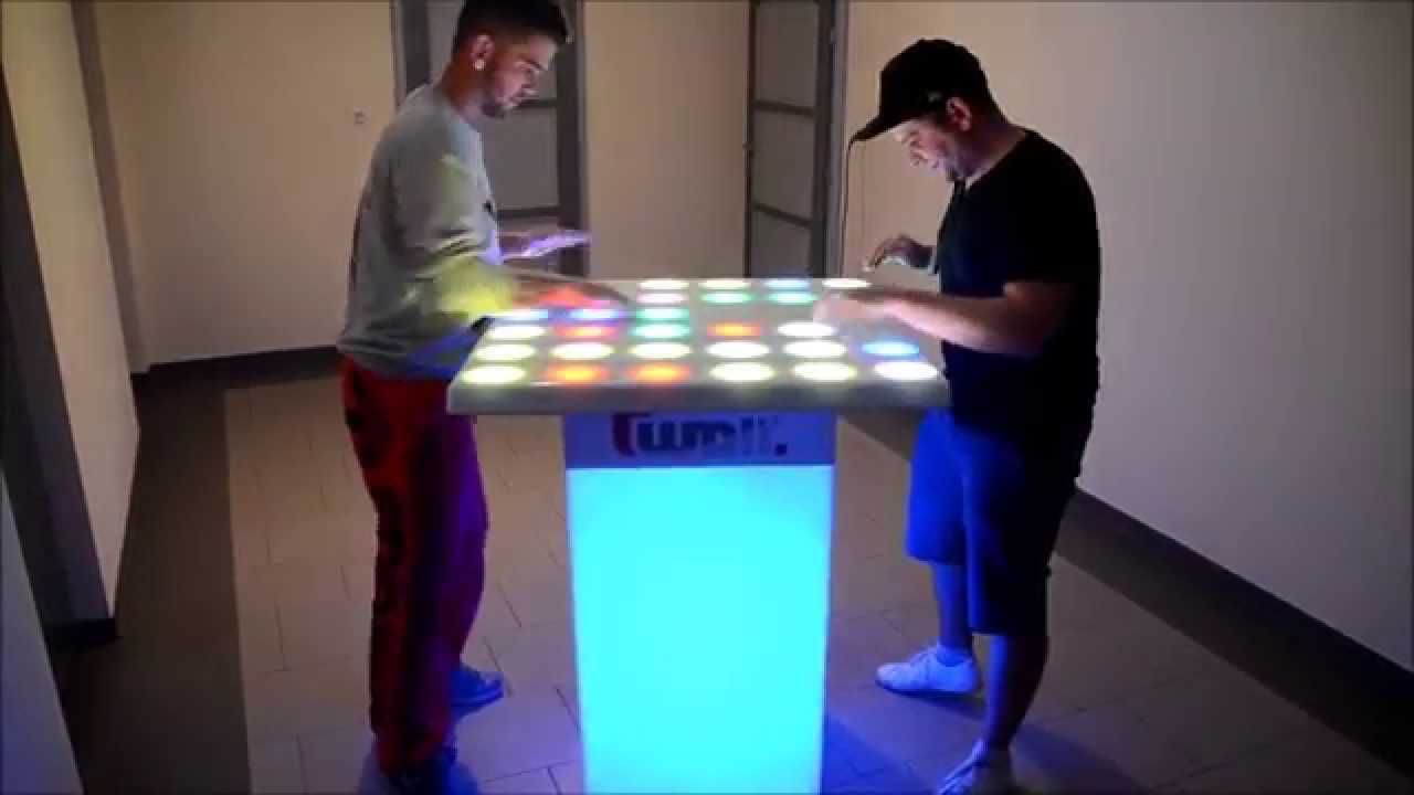 twall® Plus Tisch - Weltneuheit - Der Tisch der dich bewegt.