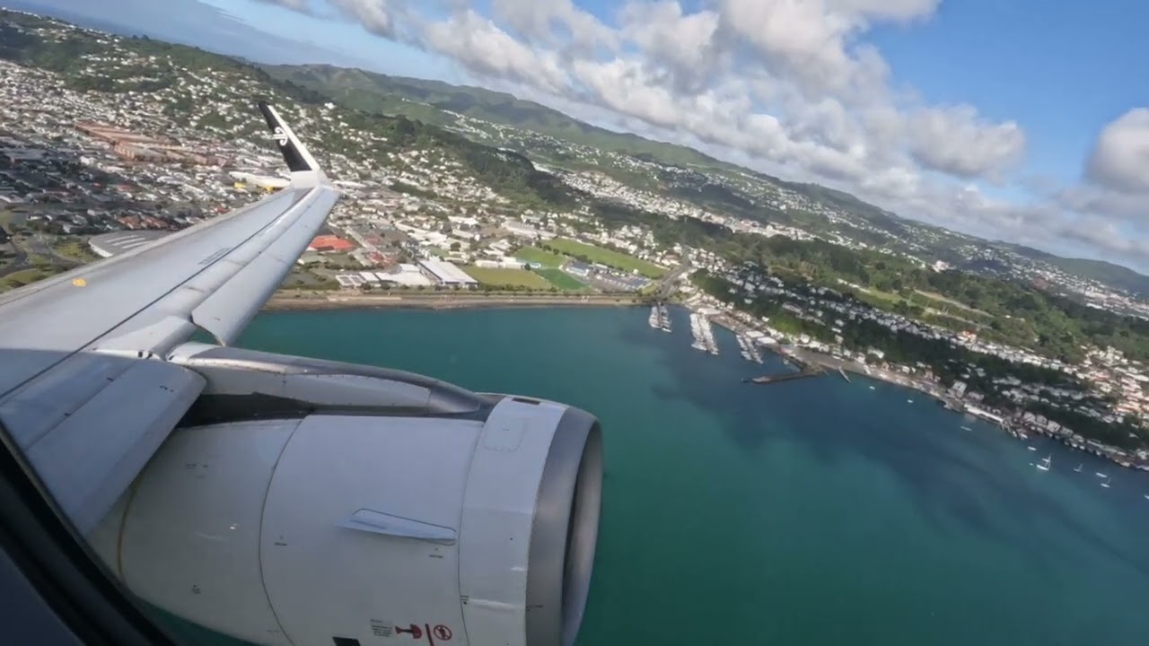 AIRBUS A320 takeoff Wellington | wing view with roaring engine sound