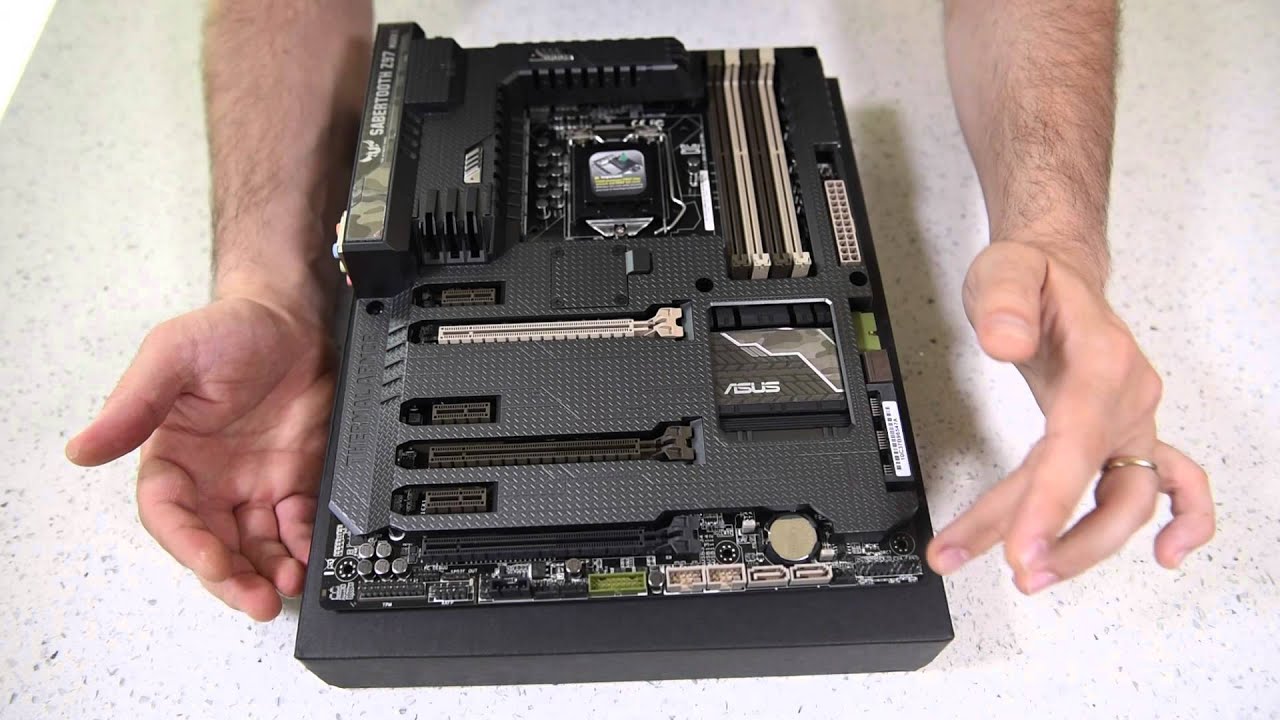 ASUS SABERTOOTH Z97 MARK 1 Motherboard + ASUS USB 3.1 PCIe Card Unboxing and Overview