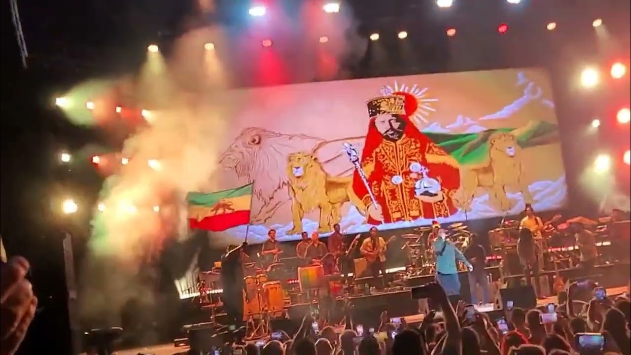 Bob Marley introduces his sons | The Marley's Live