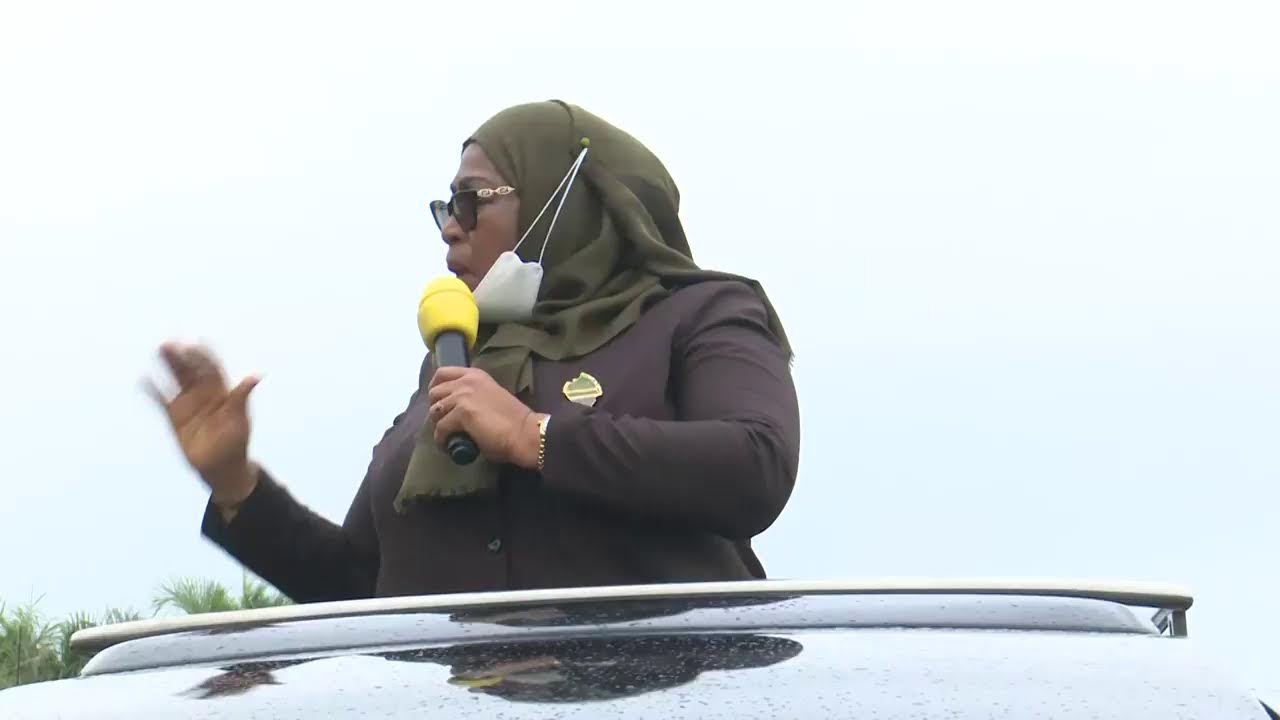MHE. RAIS SAMIA AKIWASALIMIA WANANCHI WA MAGU-MWANZA