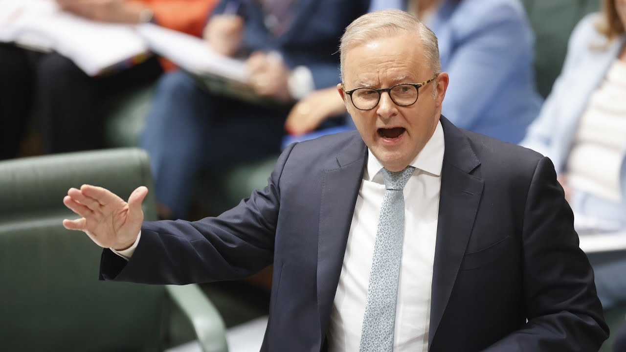 Labor abandons defence honours reform after receiving mass backlash