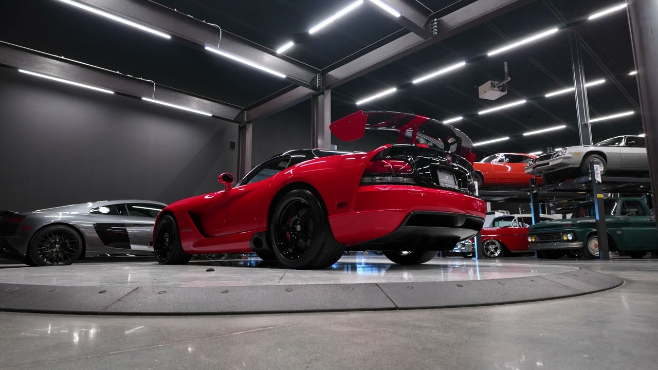2009 Dodge Viper SRT10 ACR Startup