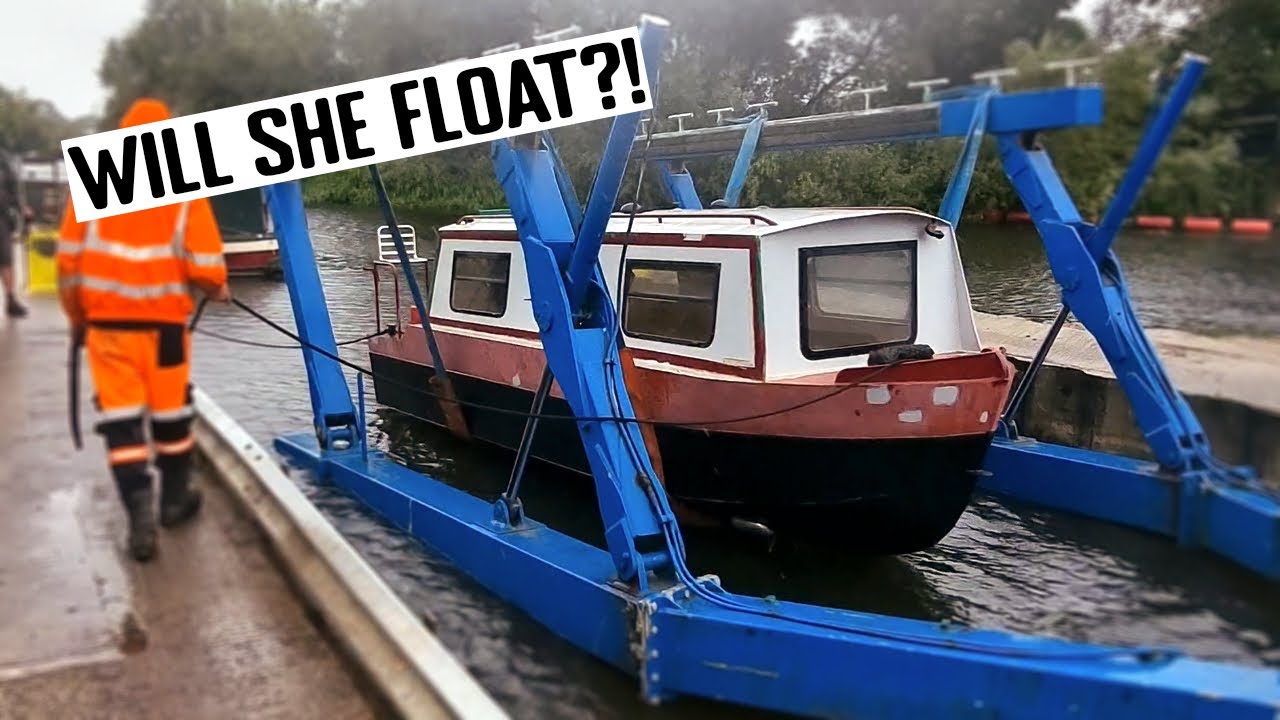 Launch Day For Our Tiny Narrowboat Project! + Renaming Our Boat! | EP67