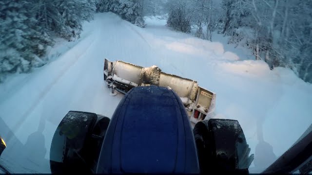 New Holland T6 and Pome | Snow Removal