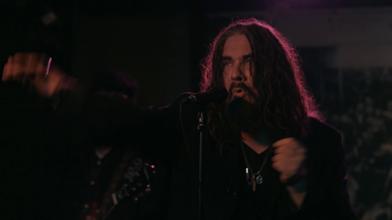 LeE HARVeY OsMOND 