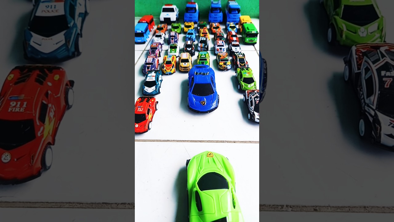 mobil mobila mobi honda toyota mainan#mobilan #mobil #cars #toys #toyswala #trainvideo #asmr #rc