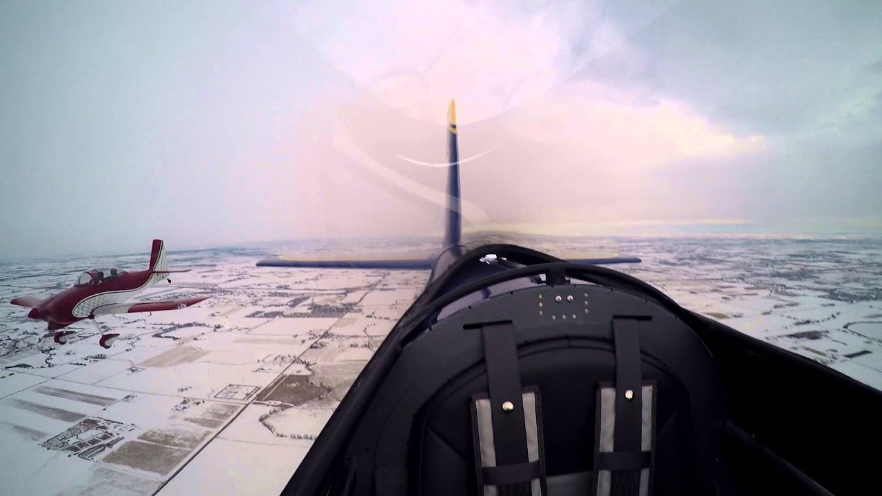 RV8 Spins tail aft view