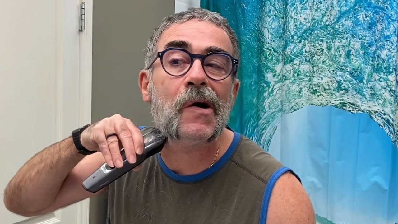 New Beard Style: Friendly Mutton Chops - a Classic brought back!