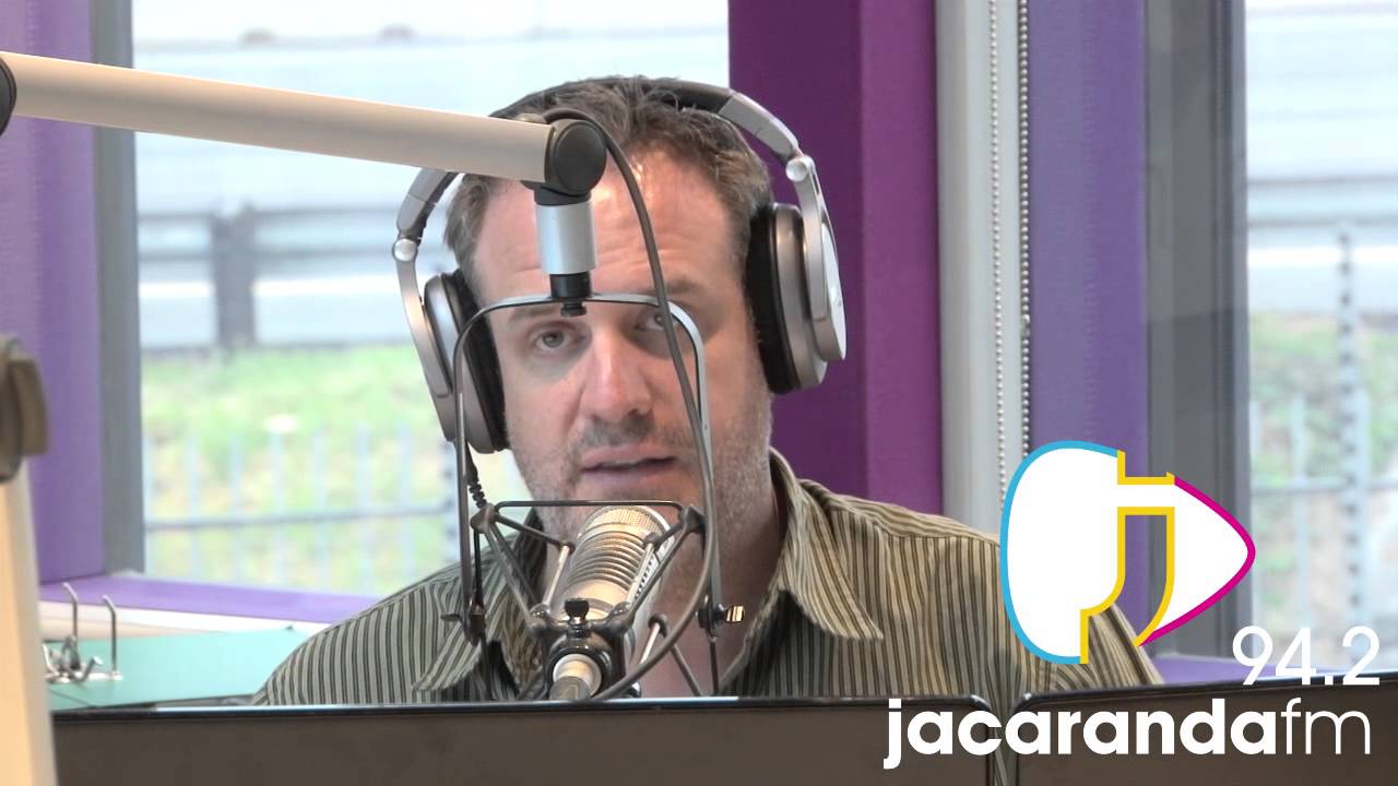 Noeleen Interviews Rian van Heerden on The Complimentary Breakfast