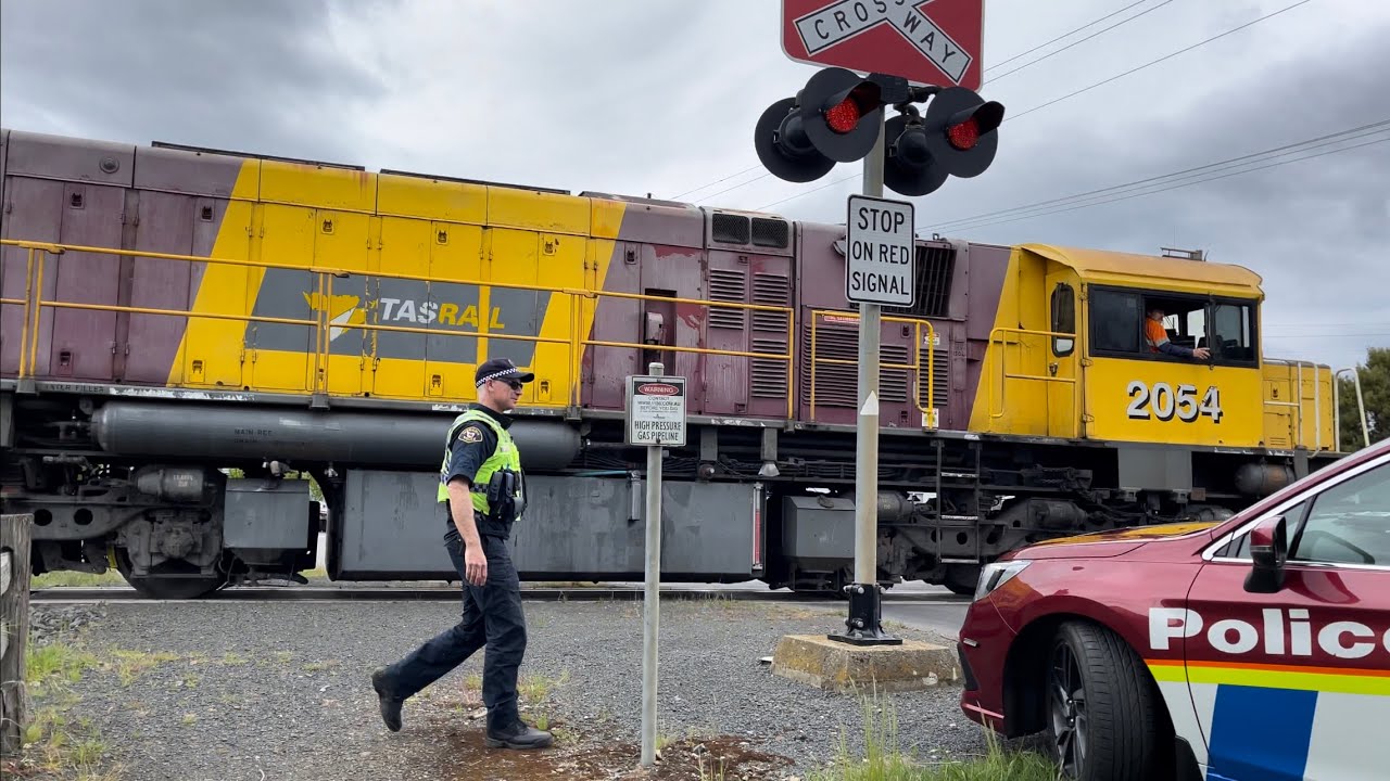 TasRail 2054 2051 #46 Coal train Longford tripping crossing circuit