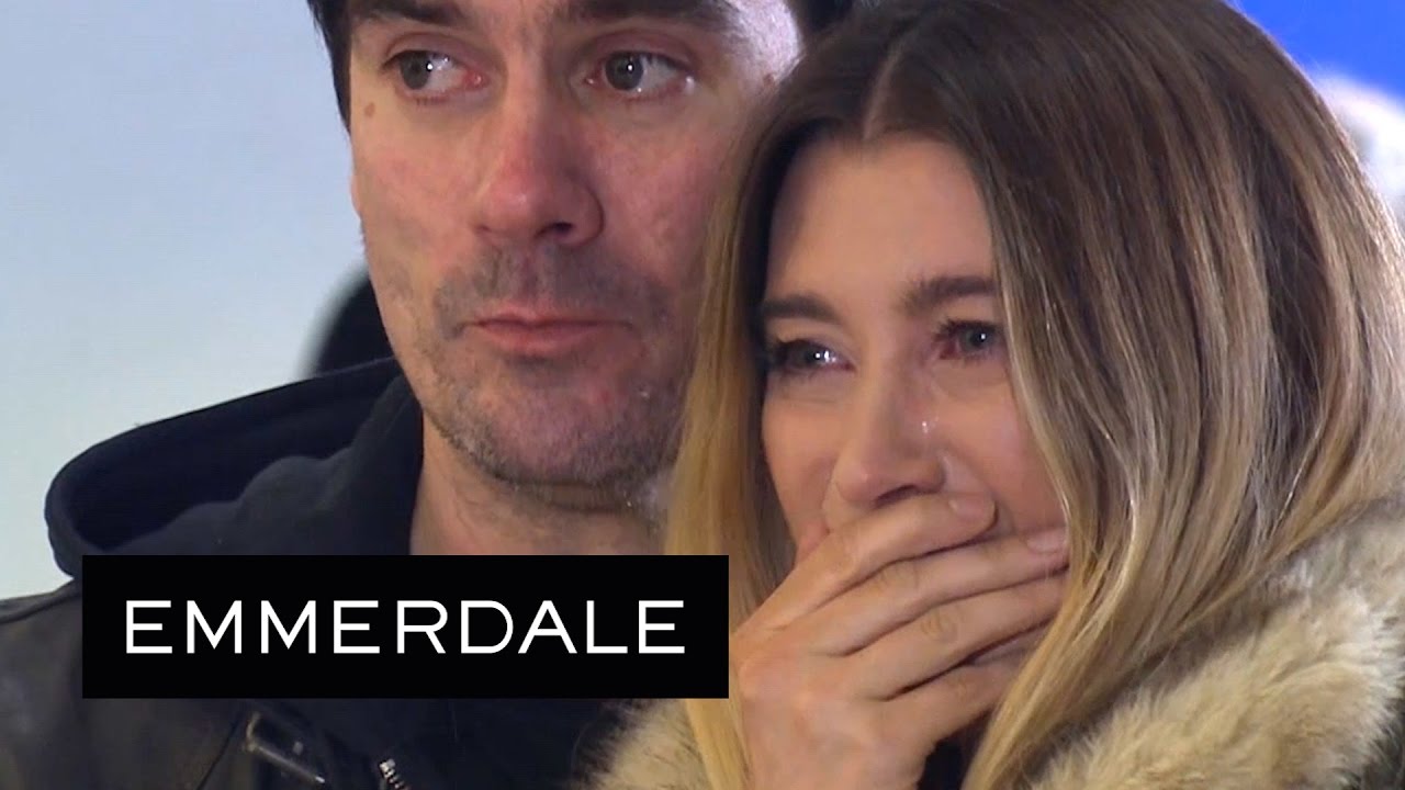 Emmerdale - Sarah and Faith Fly Away to Prague Without Debbie
