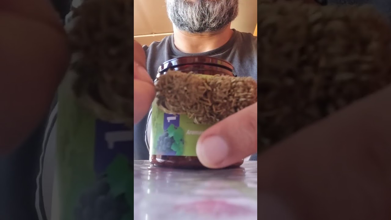 Relato de efeitos Pangaia Delta-8 Grape Ape