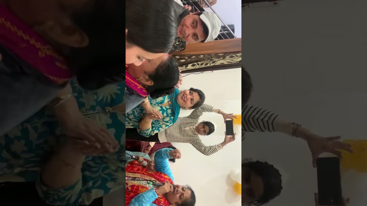 बोलियां शादी पर लाइक सब्सक्राइब का हमें प्यार चाहिए 