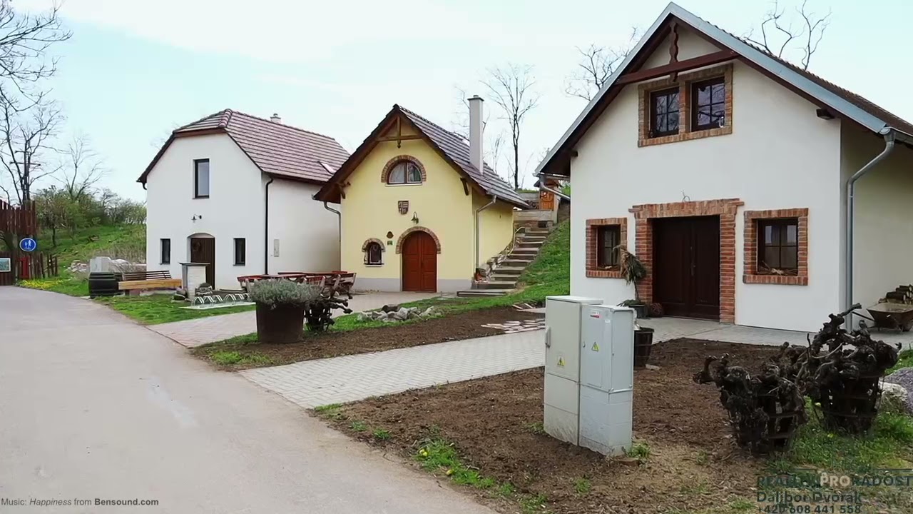 Obec Chvalovice