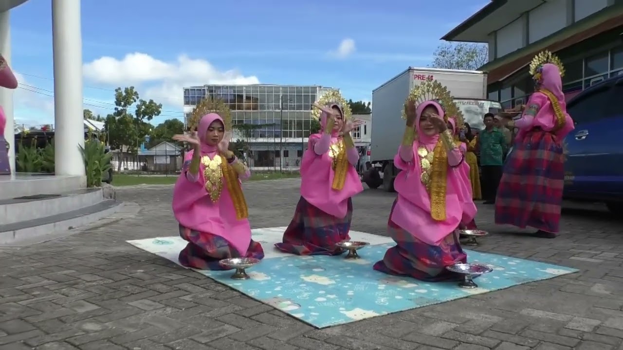 TARI PADUPPA