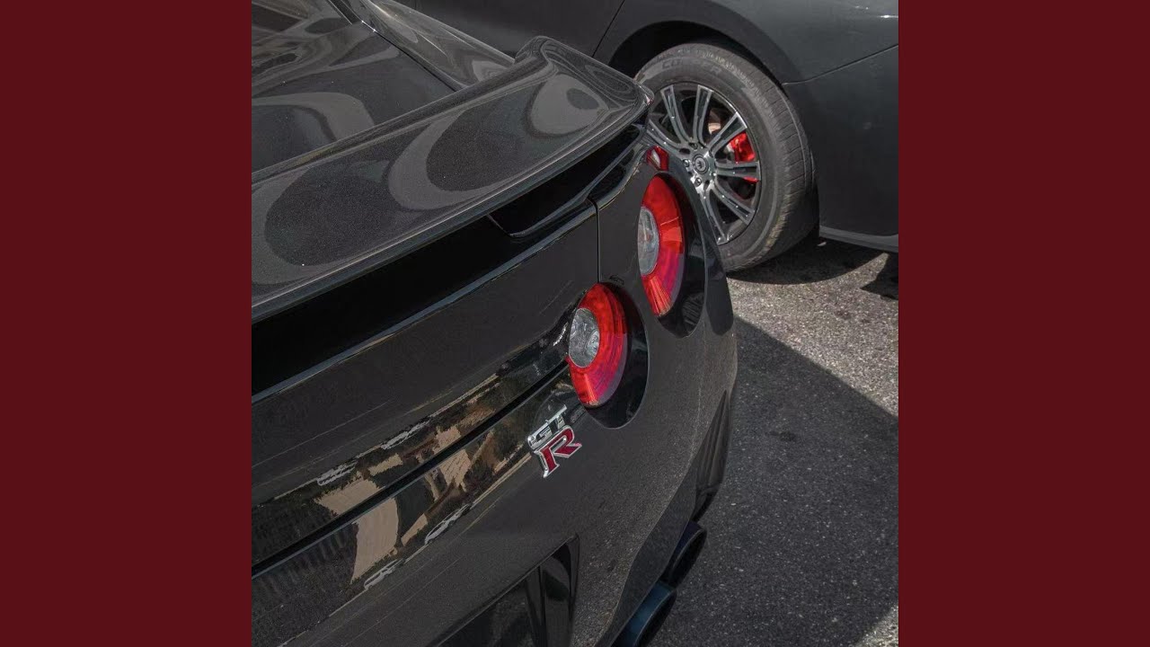 Black GTR