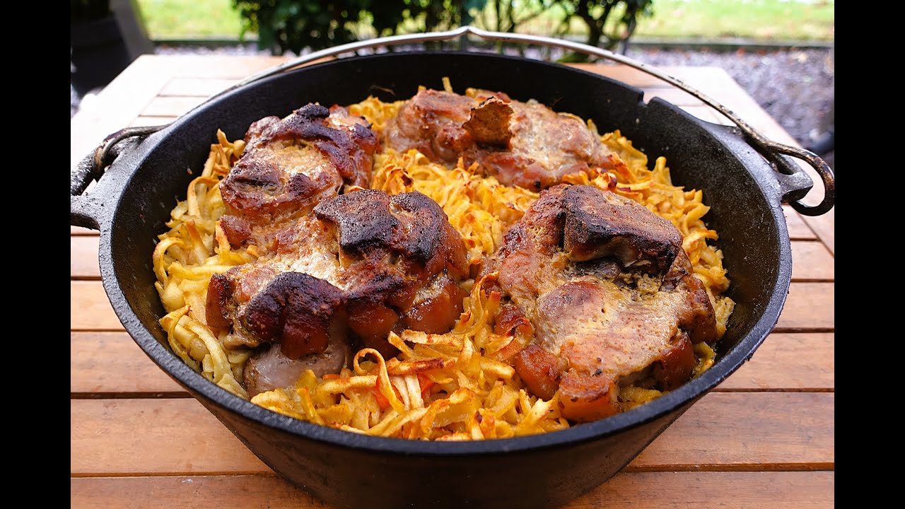 Eisbein / Haxen, Spätzle und Sauerkraut - wieder mal Schwäbisch. Dutch Oven Rezepte. One Pot