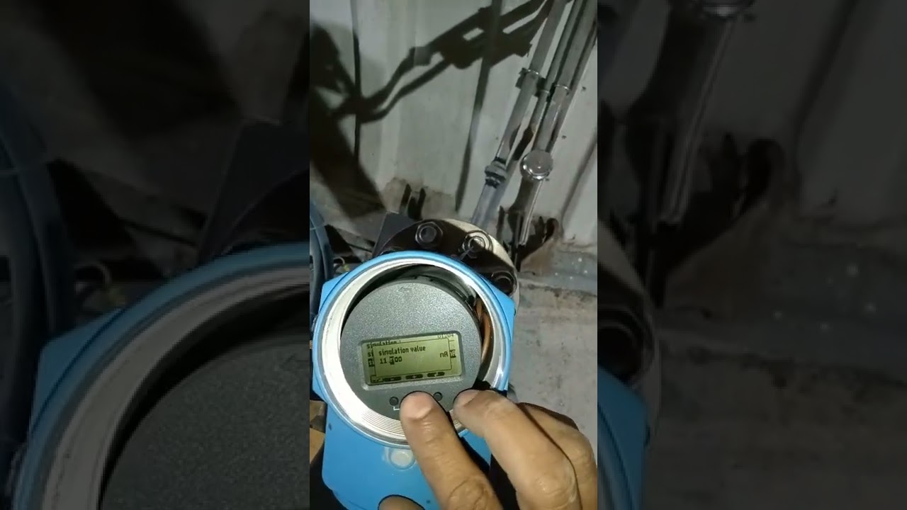 How to simulate 4-20 mA manually in Endress + Hauser Guided Wave Radar level Transmitter