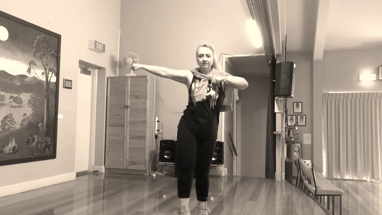 Zumba Gold Balance. Chismosita. Zumba Core.