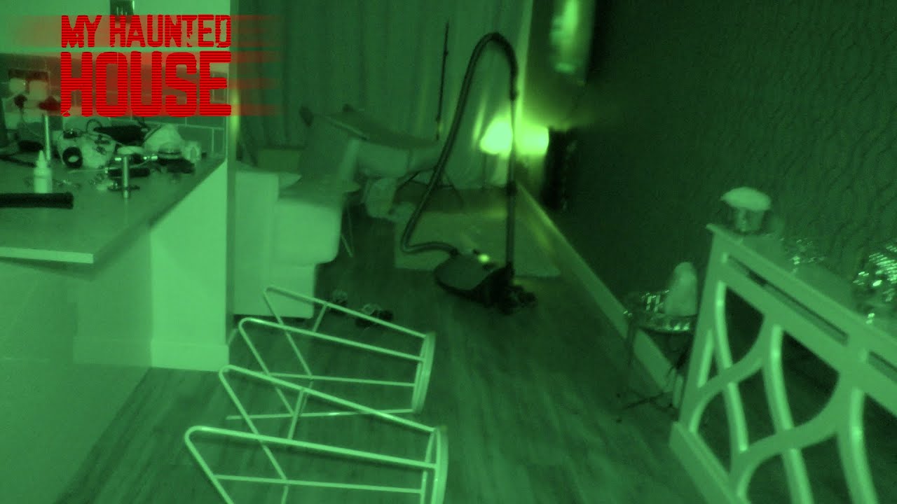 WTF JUST HAPPENED, POWERFUL PARANORMAL ACTIVITY