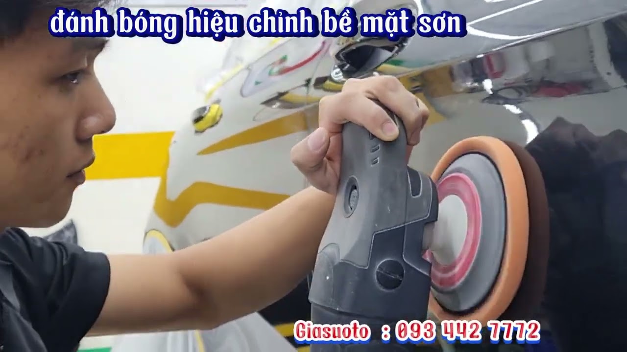 Đánh bóng hiệu chỉnh bề mặt sơn sau thời gian sử dụng. mercedes glc200.(Giasuoto  : 093 442 7772 )