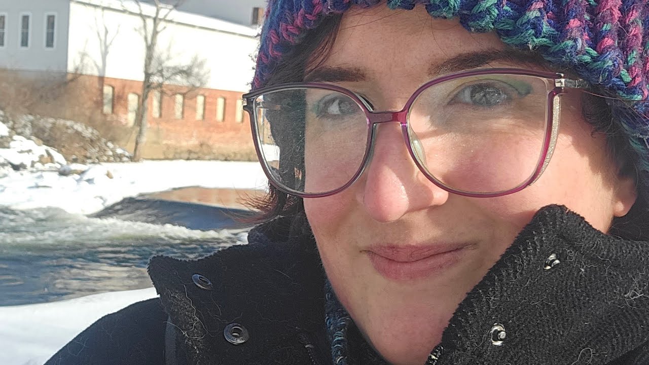 Errands w/ service dog Loony the husky 