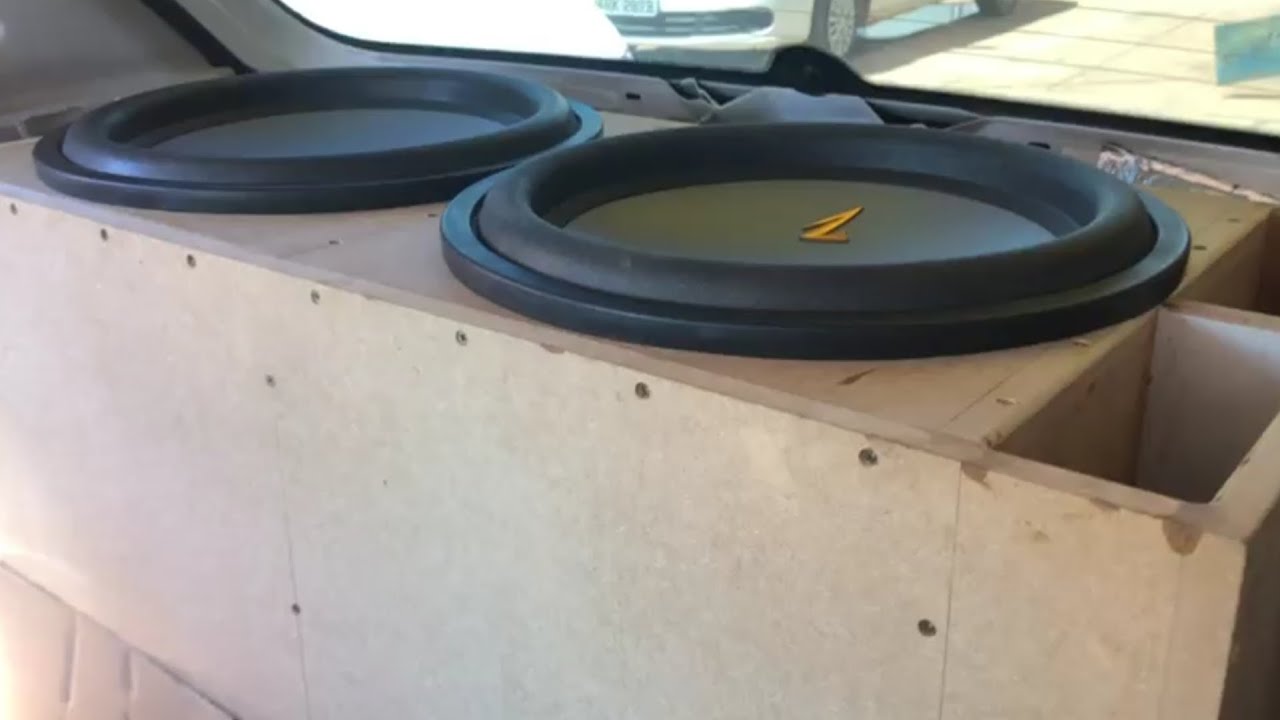 MÓDULO EXCLUSIVE 8500 EM 2 SUB ZETTA DE 15 POLEGADAS 1200RMS = ILOVEBASSBR