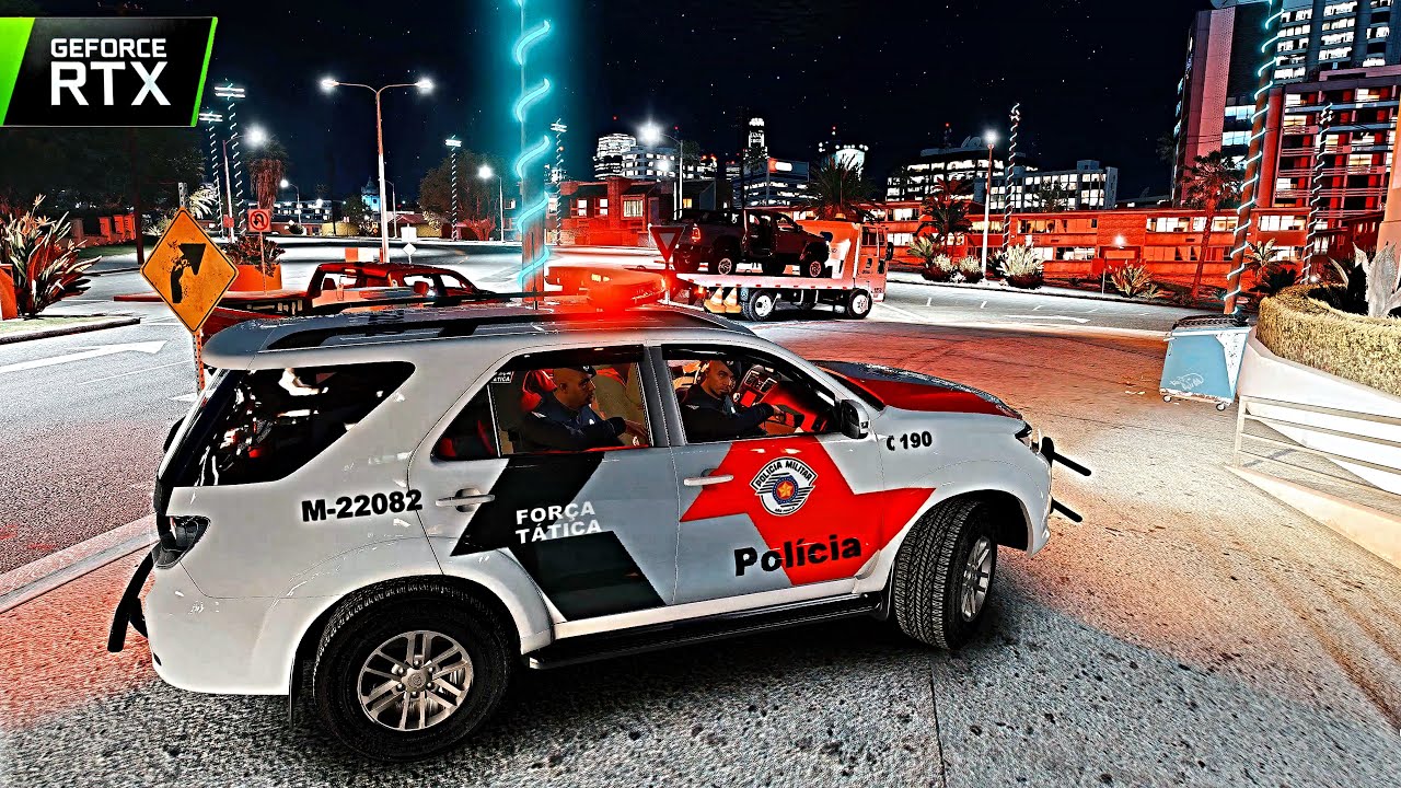 BALA PERDIDA NA ENTRADA DA FAVELA + TROCAÇÃO DE TIRO! | GTA 5 POLÍCIA SÃO PAULO