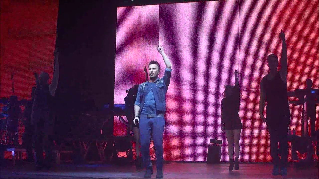 Tarkan: Bu Gece: Live in Dortmund, April 8, 2012