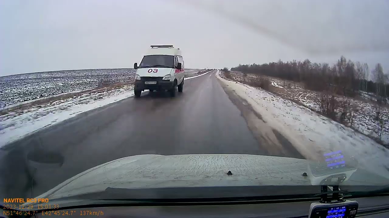Липучка Maxxis Premitra Ice 5 SP5 SUV на скользкой дороге! Слабоумие и отвага!