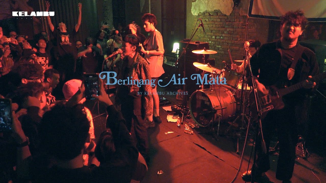 [BERLINANG AIR MATA] - Rekah
