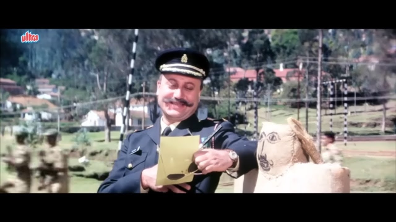 Govinda's FUNNIEST Moments in Shola Aur Shabnam Hindi Comedy Movie anupam kher eglish subtitle hindi
