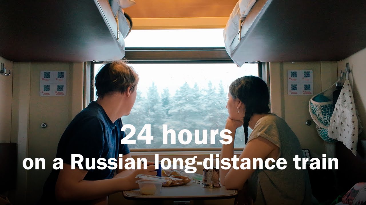 RAILWAY TRAVEL Russia: a train, snowy, and What to do on the train.