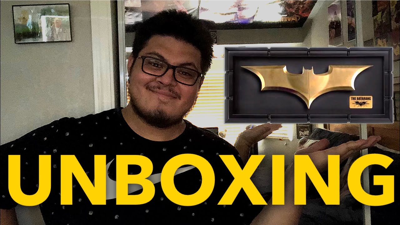 Unboxing the Batman: The Dark Knight Rises Batarang Prop Replica