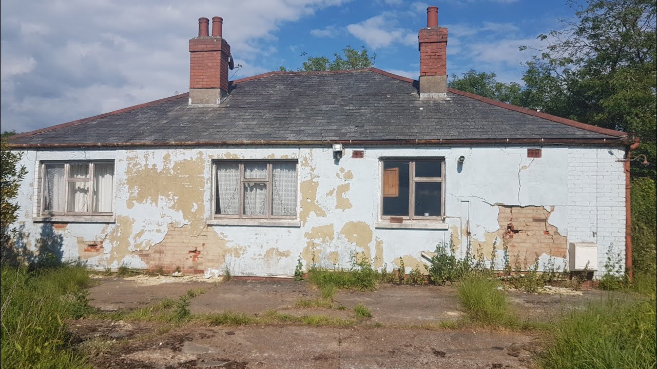 Abandoned house on the isle of Wight