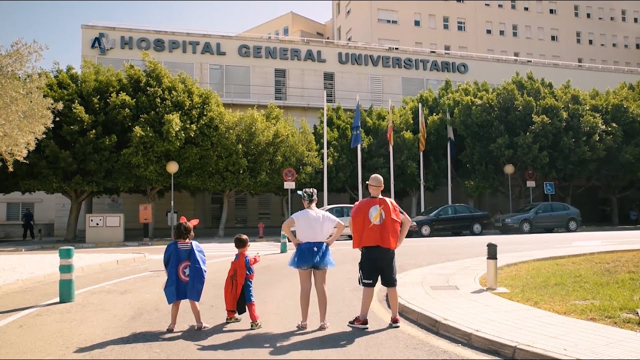 VÍDEOCLIP ENTRE SUPERHEROES